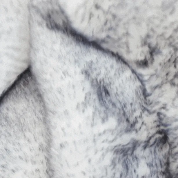 PupProtector™ Luxe Waterproof Faux Fur Blanket - Ultra Plush Arctic Fox